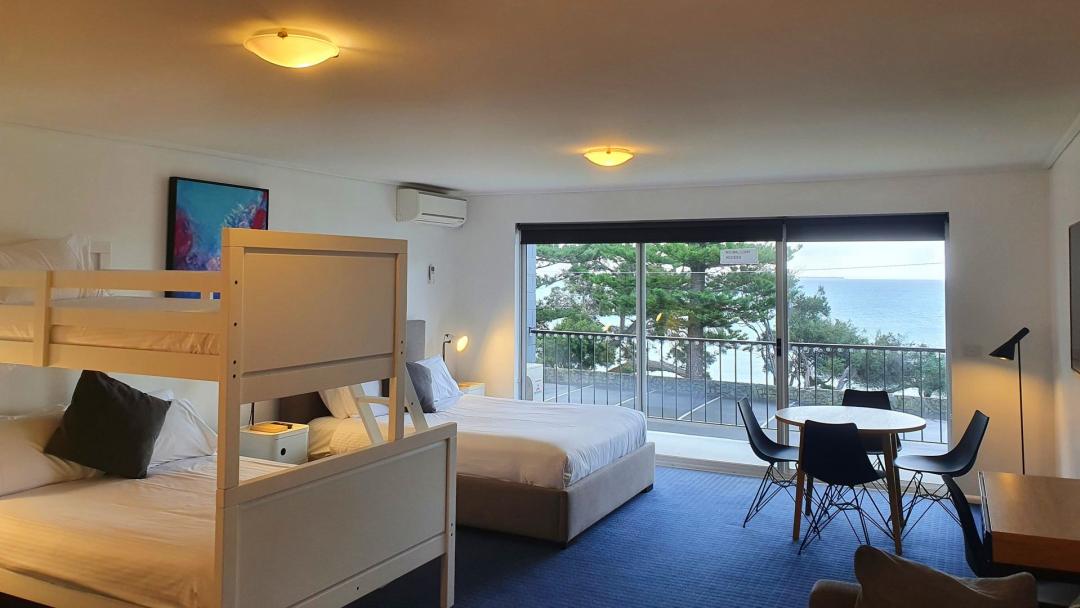 Bay View Family Room | North Pier Hotel